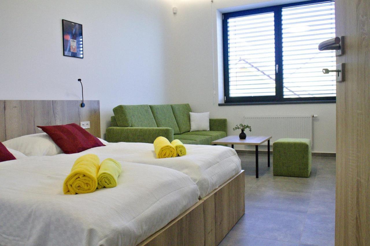New Pension At Rotor Brewery Kunovice Bagian luar foto