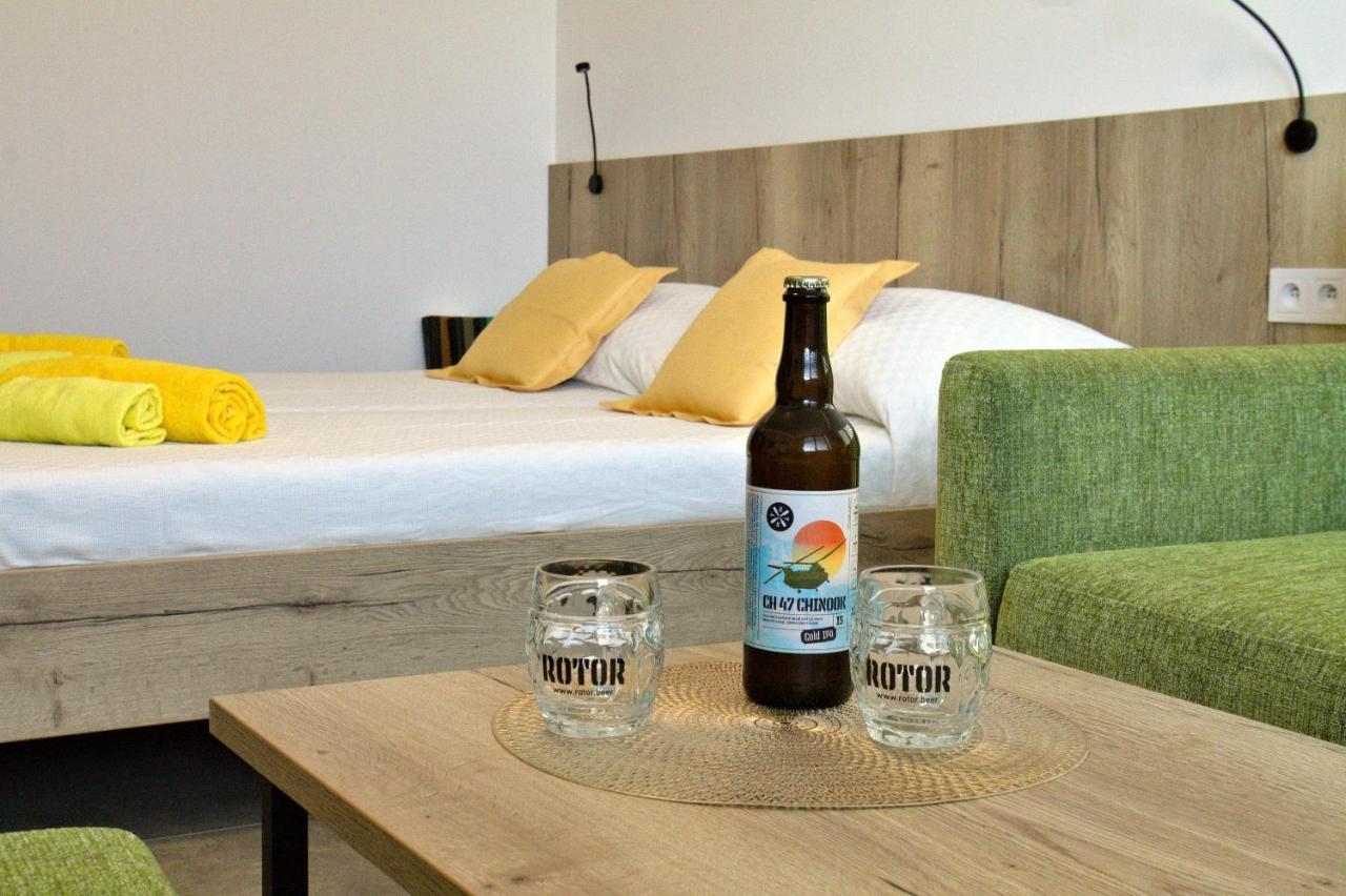 New Pension At Rotor Brewery Kunovice Bagian luar foto