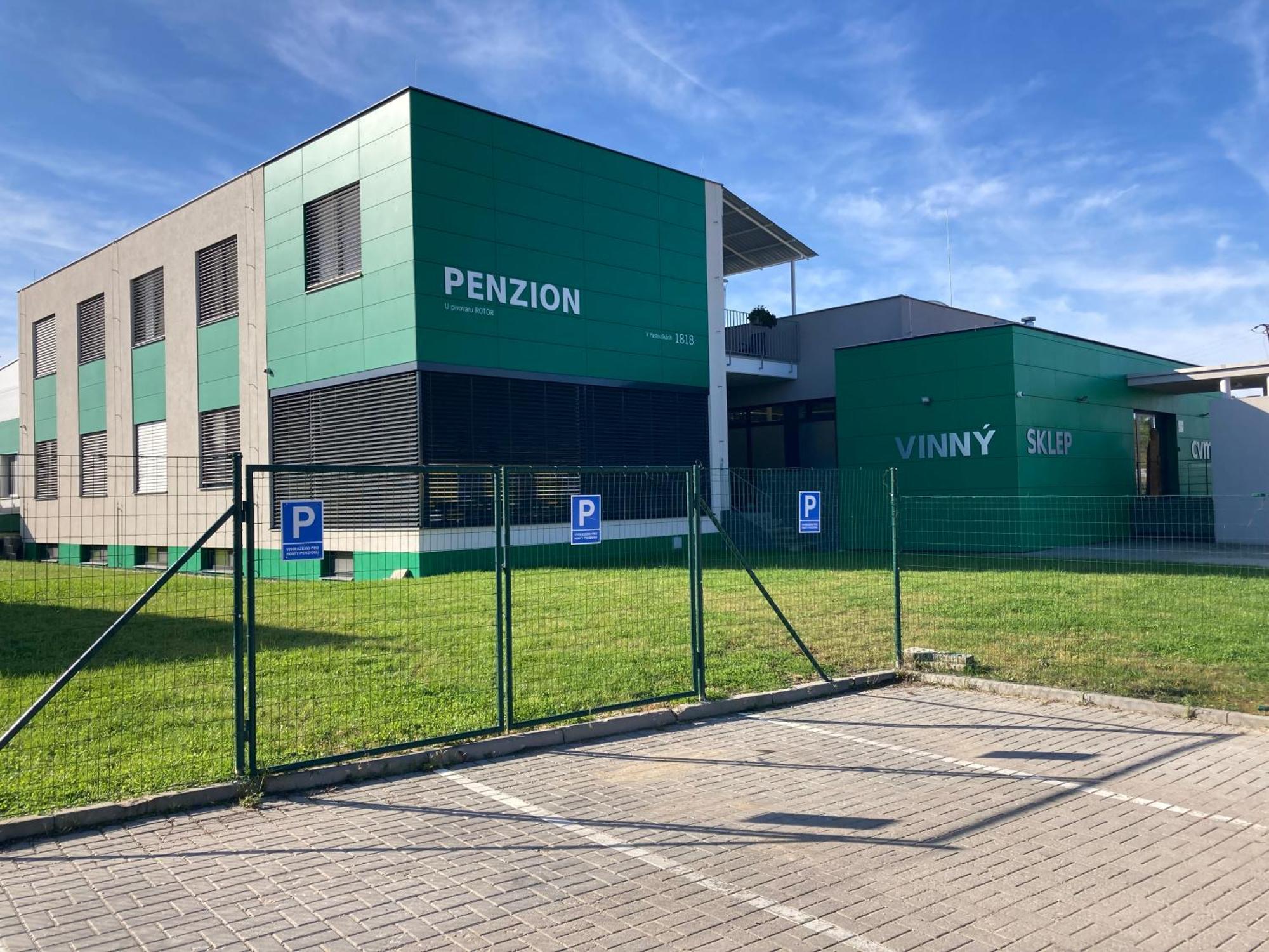 New Pension At Rotor Brewery Kunovice Bagian luar foto